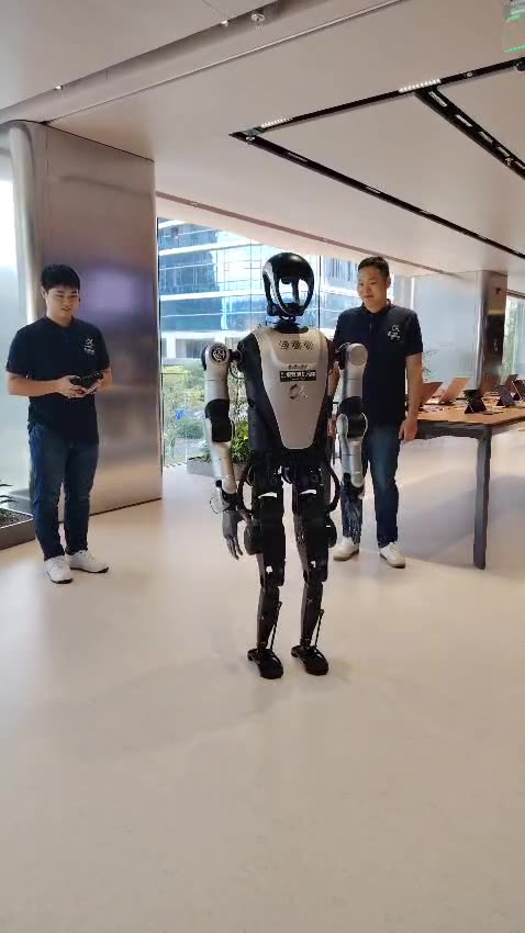 HONOR ALPHA store launch in Shenzhen, China