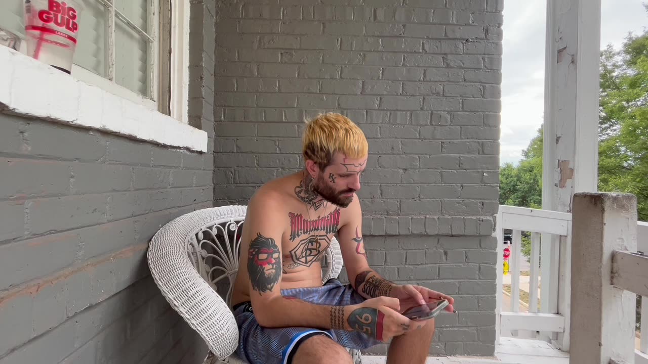 Ep. 580 "Bloom" by Batman