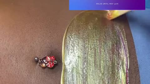 Stomach Waxing Using Mixed Sexy Smooth Hard Waxes | @waxingqueenadventures