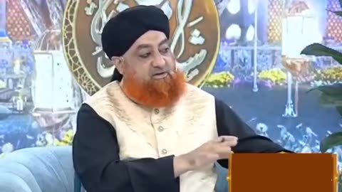 امام صاحب نے سلام پھیر دیا، مقتدی ابھی درود پڑھ رہا تھا کیا کرنا ہوگا؟