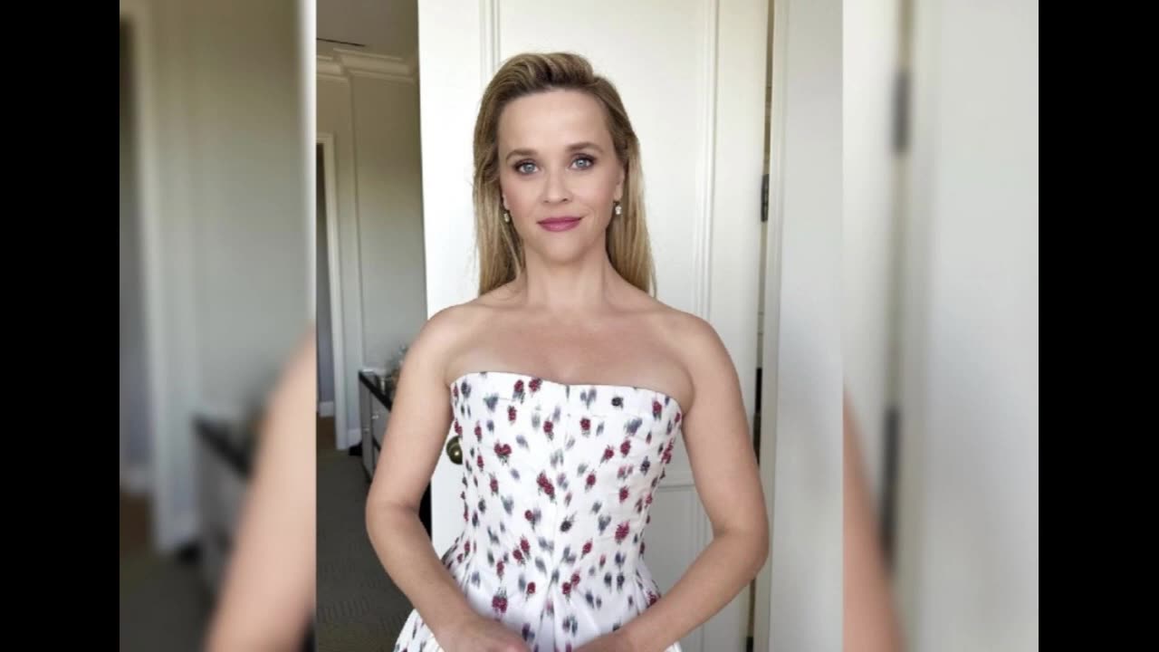 These are my beautiful pictures of Reese Witherspoon