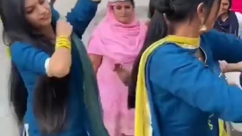 I gonna, gonna dance fantastic - Mein nachhan, Mein nachhan, Fratydar 😍
