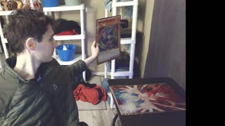 Review Of The Yu-Gi-Oh! Trading Cards 3D Lenticular Poster That Features Images Of Original Cards