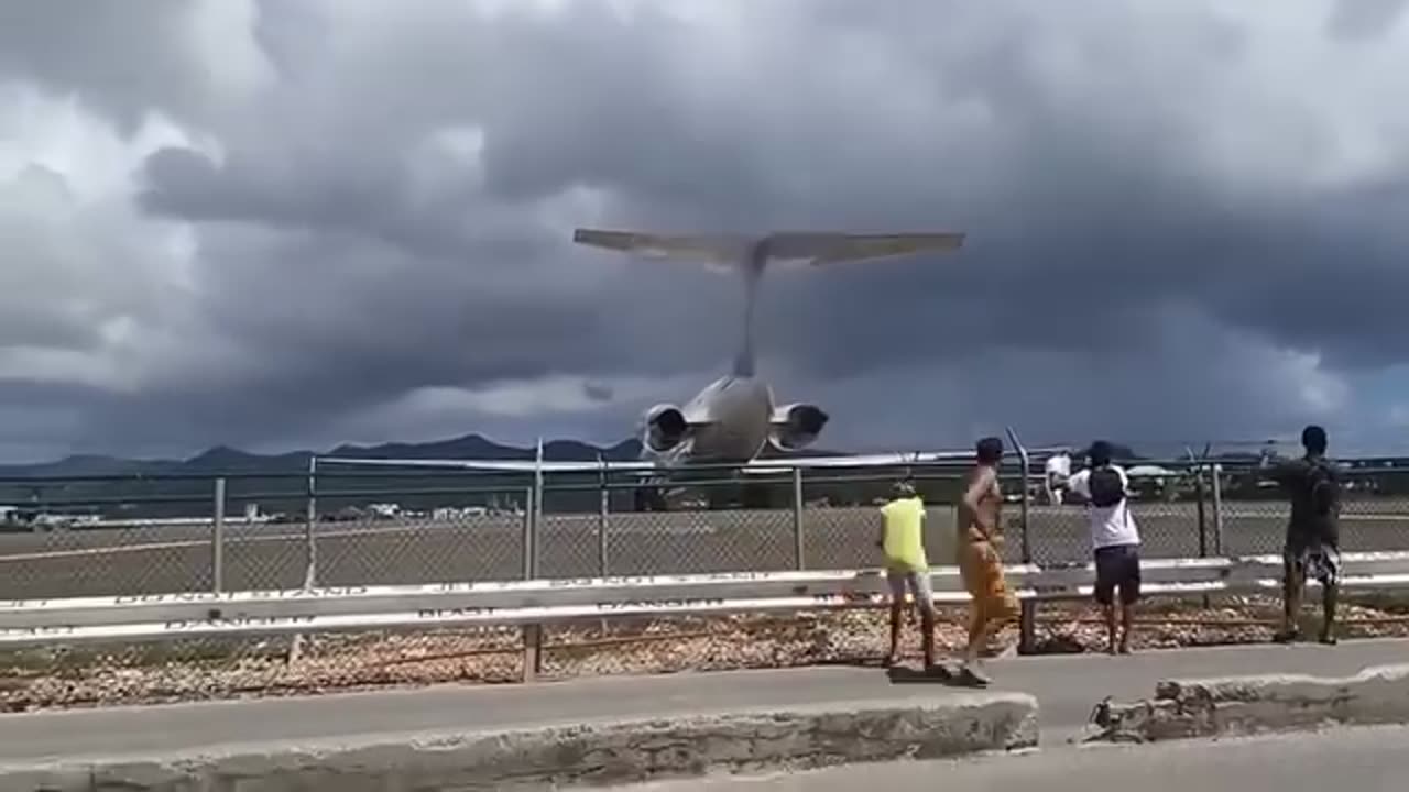 Tourists get blown away by an MD80 Series Aircraft takeoff at St. Martin Airport.