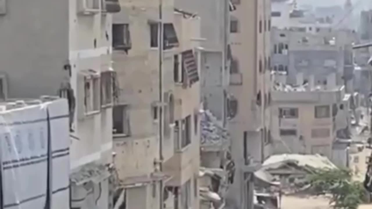 Israeli Air Force targeting Hamas in Gaza City. Well done.