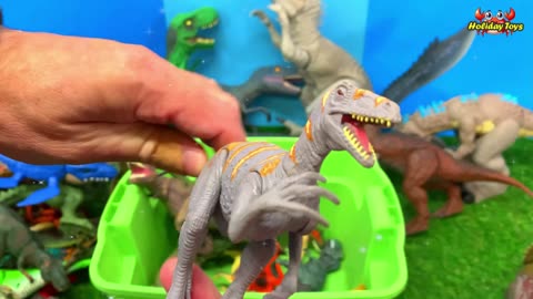 Green Dinosaurs Learn to Eat Meat from Hunting in the Forest