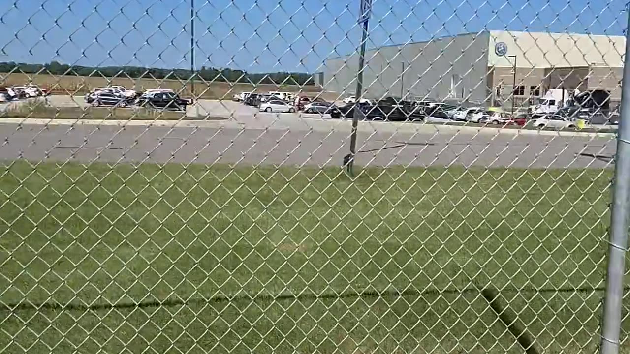 HERE SHE IS #ourtruckinglife #truckesvlogs #truckdriver #trucking #longhaultrucker