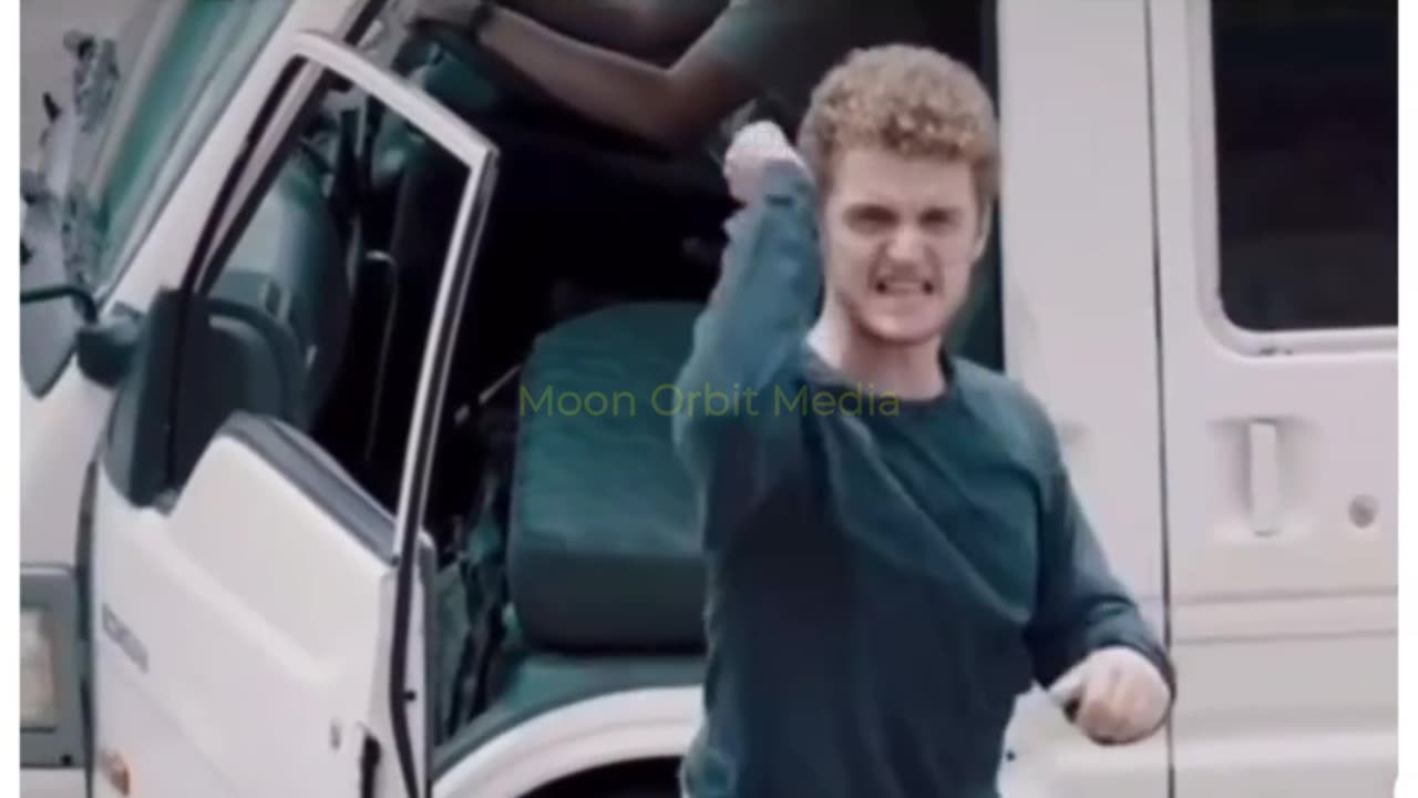 Don't forget to 👍 LIKE & 🔔 FOLLOW for more entertainment! #MoonOrbitMedia #Shorts