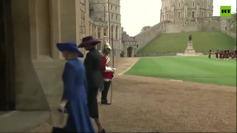 Donald Trump and King Charles III together with their Majesties walking into Windsor Castle