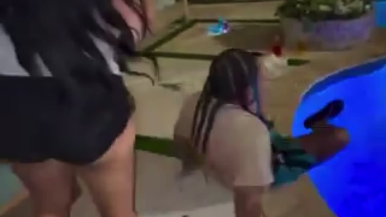 American superstar 6ix9ine is free at last