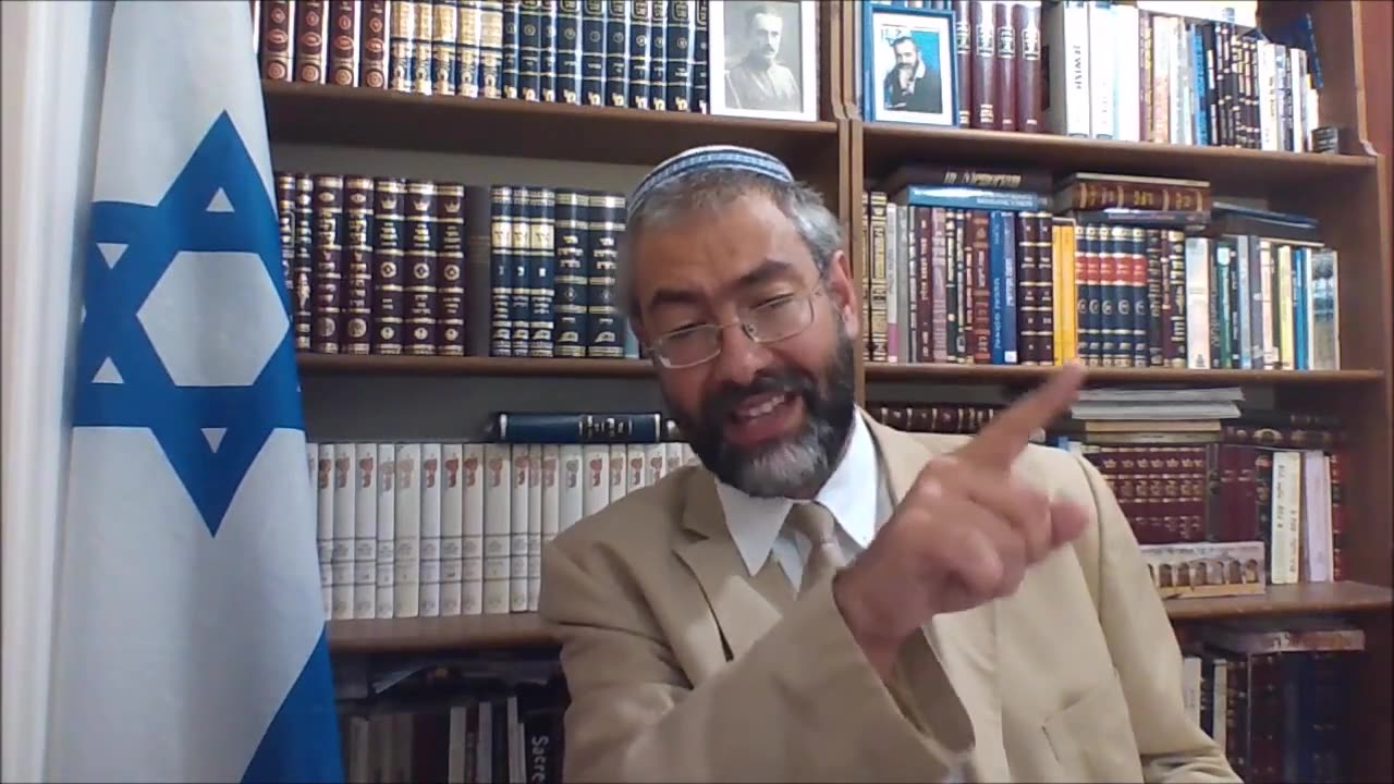 [18-06-2017] - Εκπροσωπεί ο Πειραιώς την ελληνορθοδοξία; [#0183]