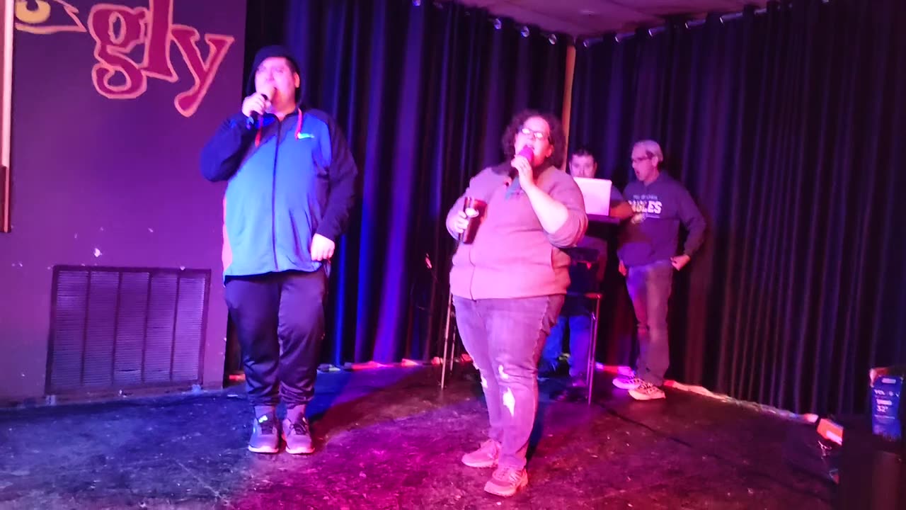 AUTISTIC MAN KILLS ROSE + BRUNO MARS- APT. LIVE COVER