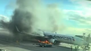 Incendio motor de un avión