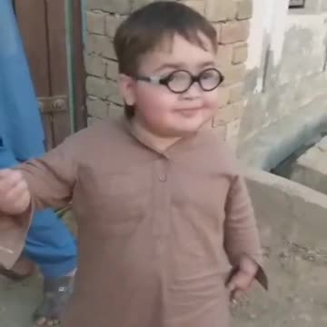 Oyy Piche Dekho Piche || New Funny video 2020 || Cute Pathan Ahmad Shah
