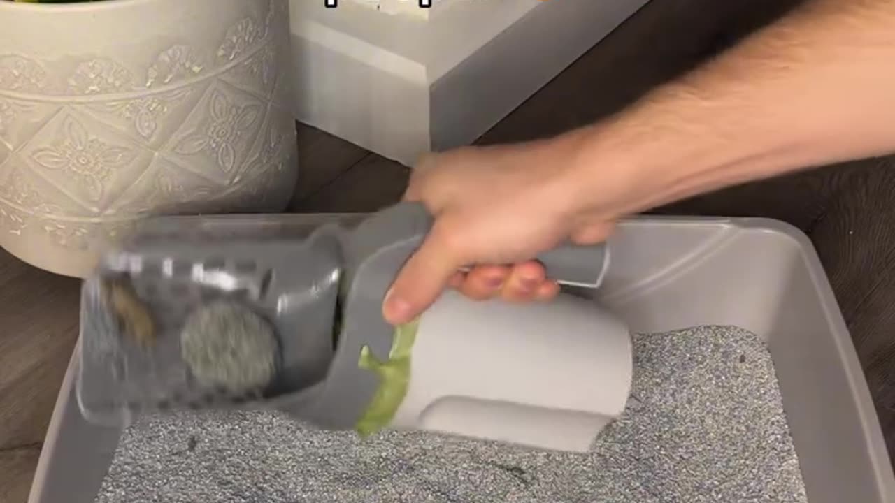Recommend this cat litter scoop to the world!#cat litter shovel #cat stuff #cat