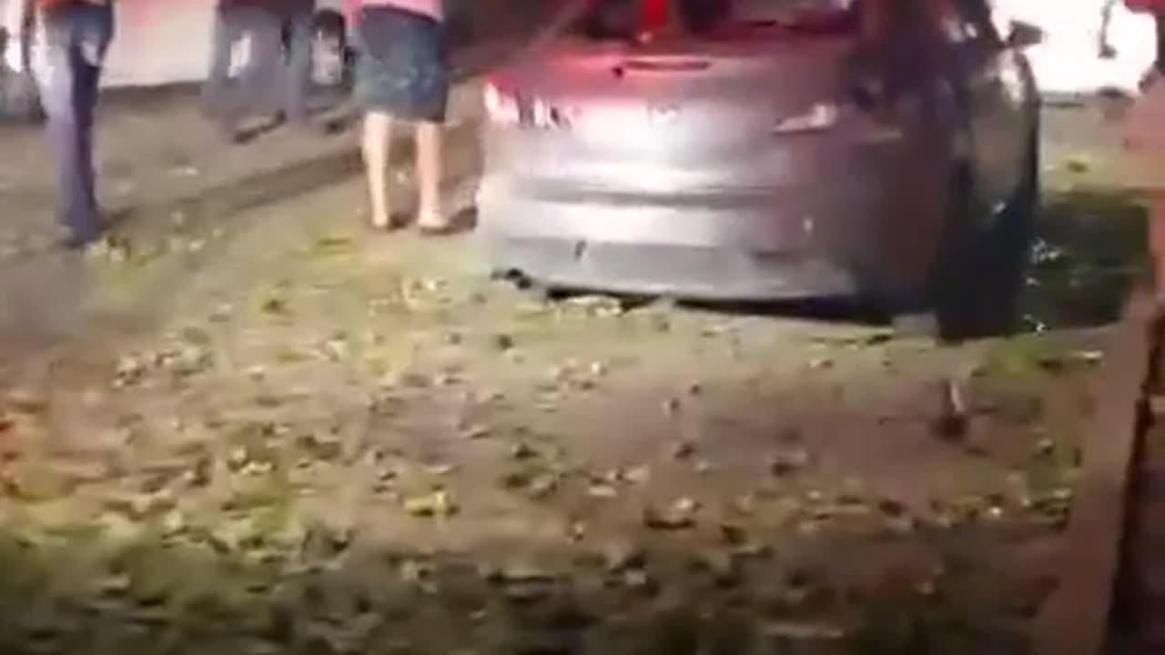 Israeli media sources report that 7 settlers were injured following a barrage of rockets
