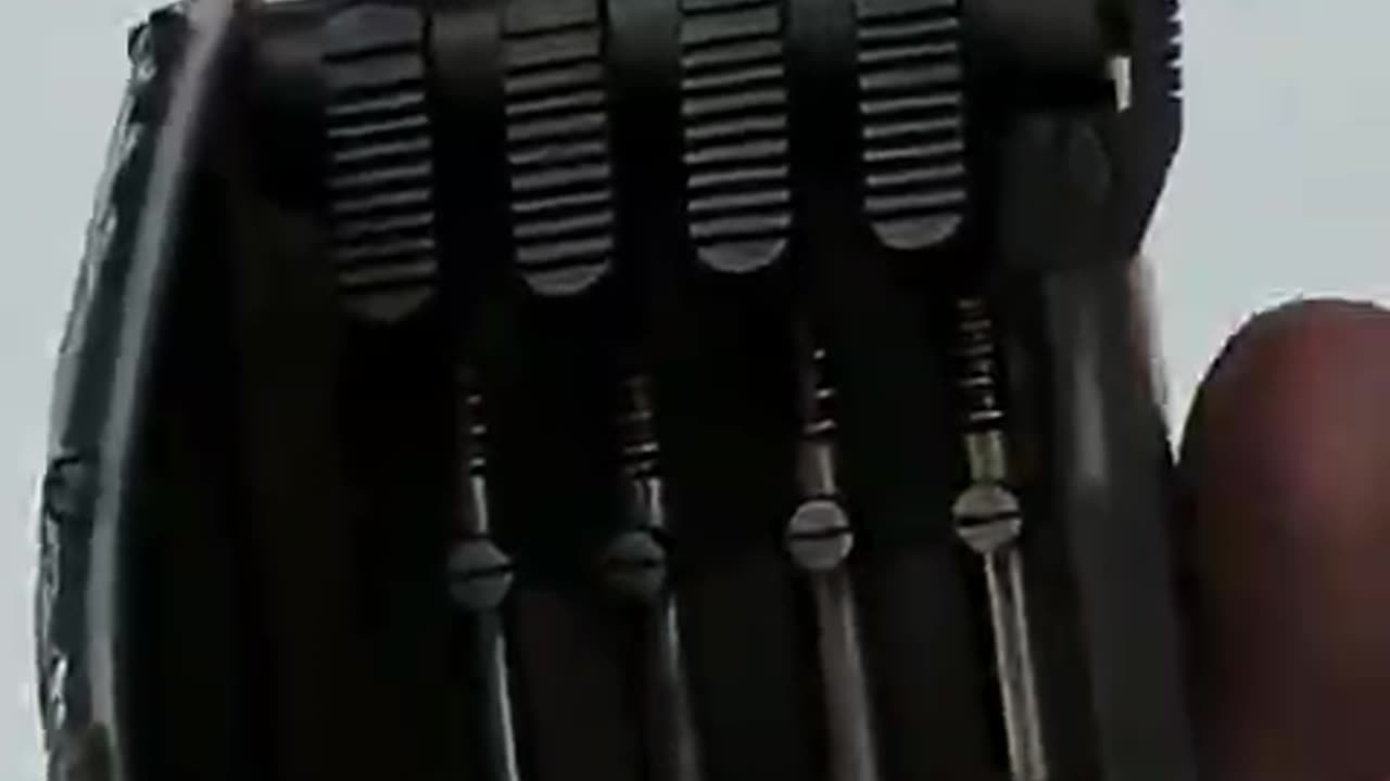 WW2 Ingenious German Waffen SS belt buckle pistol..