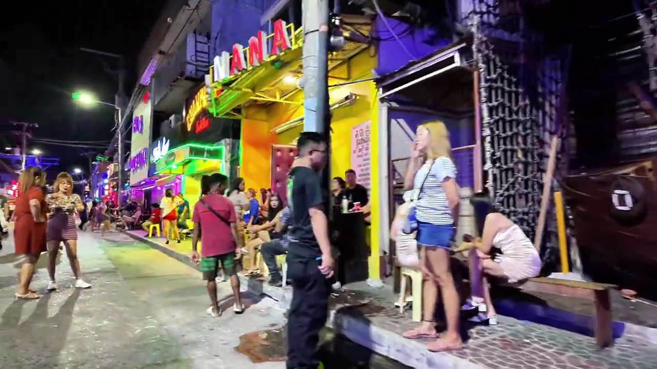 What Happens in Angeles City at Night?