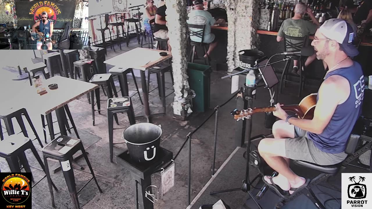 LIVE Music Everyday!