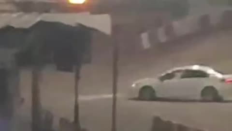 Initial report of an attempted attack in Hebron: Terrorists sped their vehicle towards