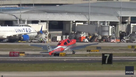 Plane Bounces While Trying To Land At Tampa Airport