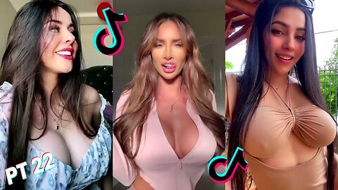 Sexy beauties from TikTok show off who is better 💋 Very hot & sexy girls dance...