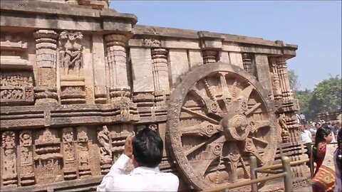 [Jul 9, 2017] An amazing Sun Dial that can only work on a flat earth