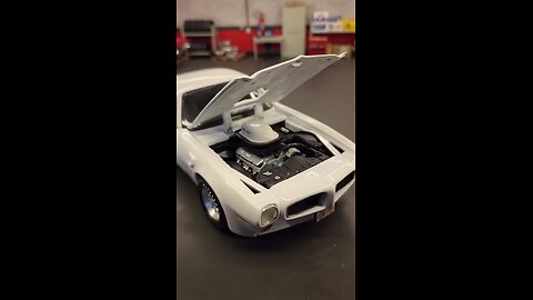 Restoration pontiac firebird