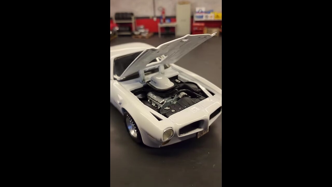 Restoration pontiac firebird