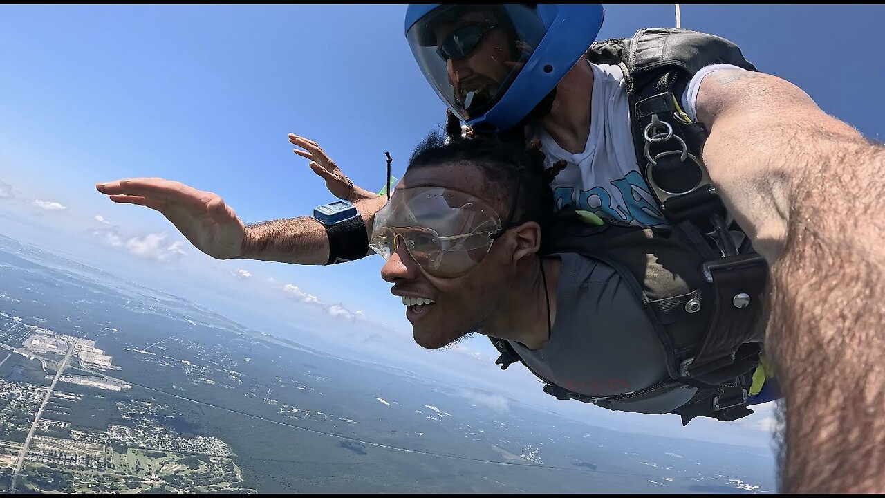 Smooth Doubleb - Echoes of a Heartbeat in Time (Official Visualizer)