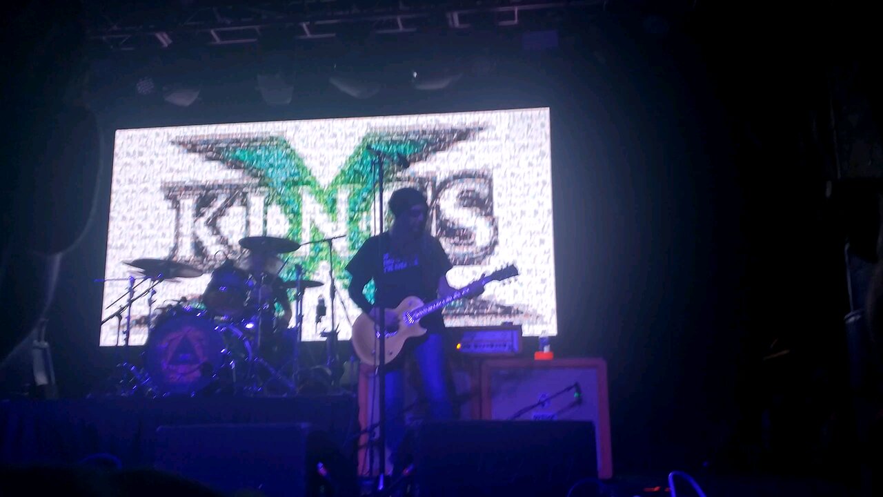 King's X - Pillow (5/23/25) Houston, TX