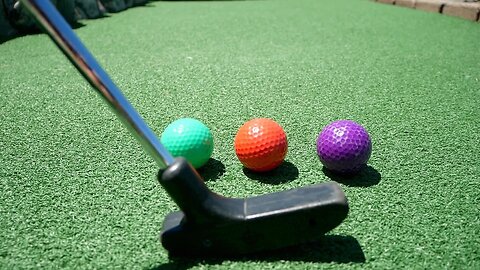 MINI GOLF MADNESS!
