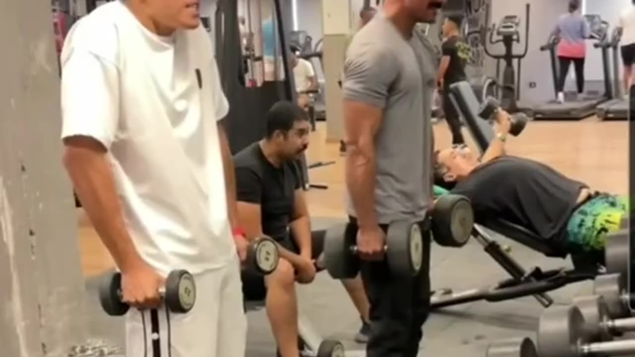 Gym prank goes wrong