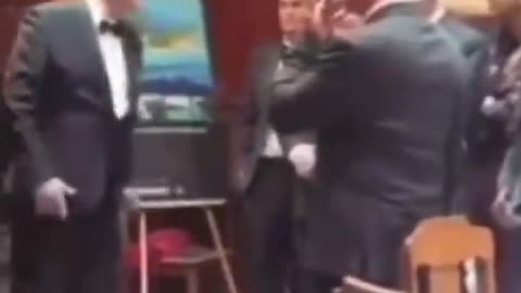 Un'altra isola di pedofili vicino alla Thailandia