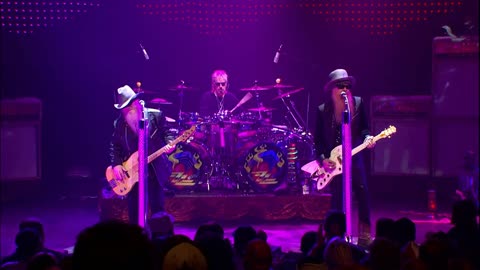 Gimme All Your Lovin' - ZZ Top (live)