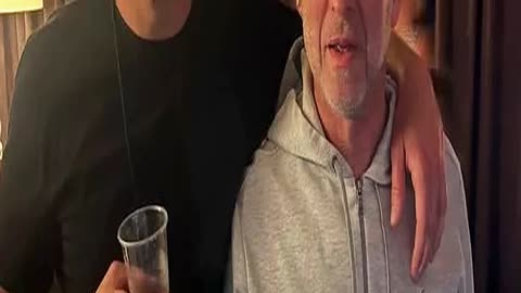 Brit Gangster Pictured Rubbing Shoulders with Noel