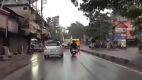 😂🚗 A Normal Day on Indian Roads is NOT What You Expect! | FunFM