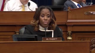 Democrat Stacey Plaskett Caught Texting EPSTEIN Live: "Quick, I'm Up—What Dirt on Trump?!"