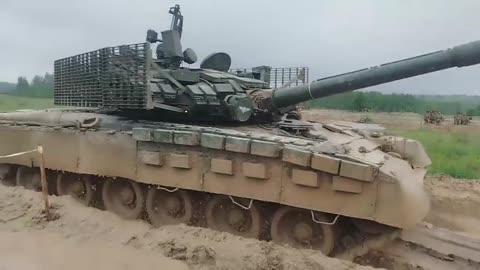 Training On How to Ambush Tanks