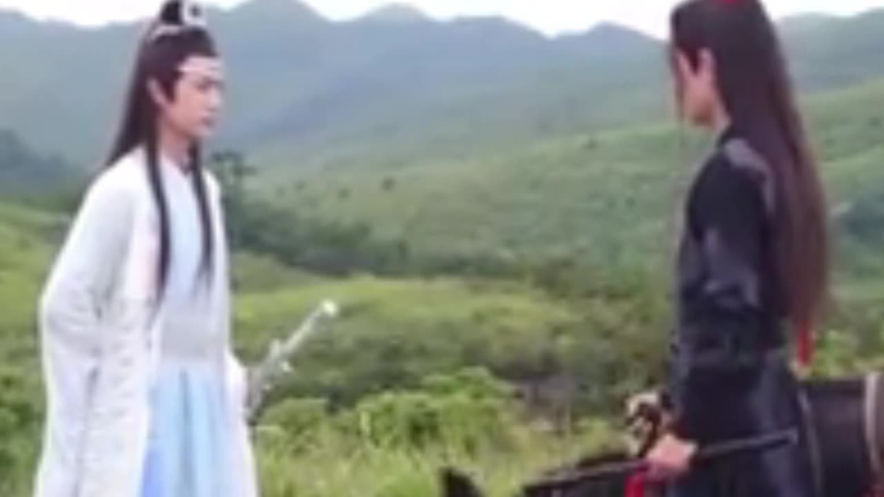 Behind the Scenes Reveal! Wei Wuxian & Lan Wangji’s On-Set Eye Contact Is Pure Chemistry 💞