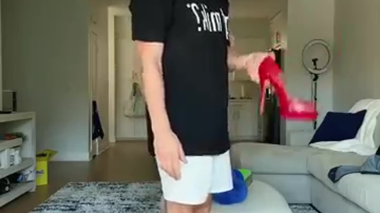 Must Watch: I think I won this trend #sabrinacarpenter #funny #transition #costu