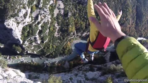 His Hand Didnt Get Wet - Your Daily Does of Internet