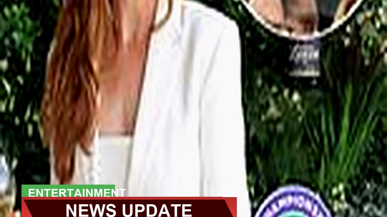 Isla Fisher Has Hilarious Response After She and E