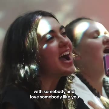 Feel this Song 😍💘