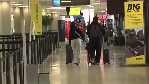 Holiday weekend travelers could see delays at airports