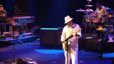 Spark of the Divine / Sun Ra - Santana (live)