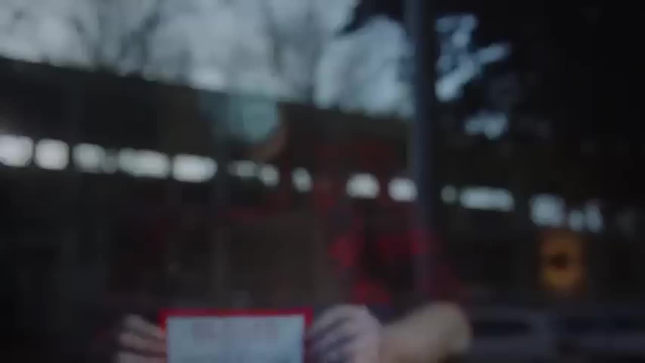 CYFROWE WIĘZIENIE – TWOJA PRZYSZŁOŚĆ