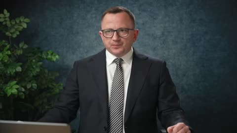 Debata Prezydencka TVP Kto mówi prawdę, a kto gra pod obce dyktando [Mocny komentarz]