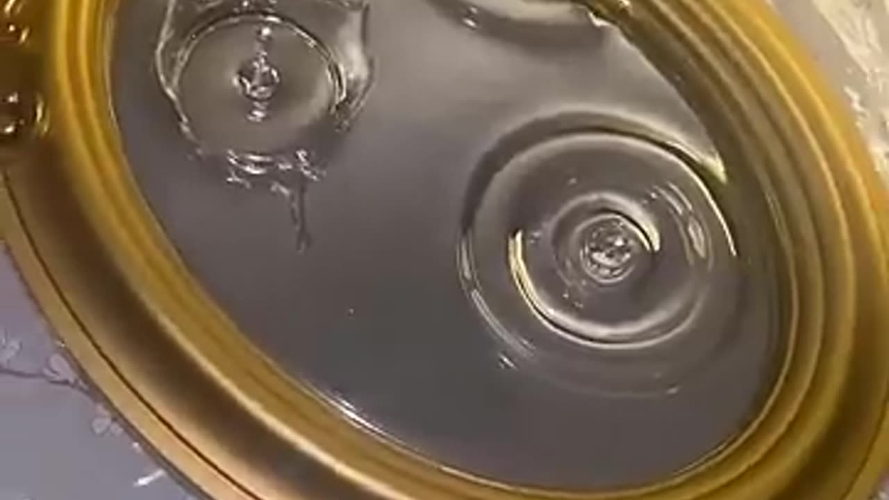 Time freezing water drops