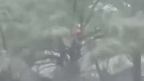 🚨🇺🇸 Helicopters are now rescuing missing children after several were reported missing from Camp Mystic, a popular Christian summer camp in Texas, following severe flash flooding.